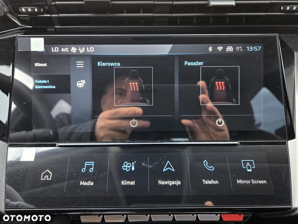 Peugeot 308 1.5 BlueHDi Allure Pack S&S EAT8 - 26