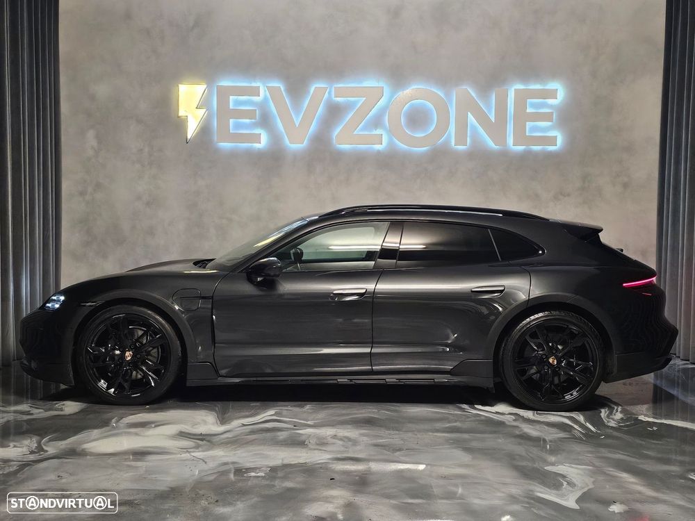 Porsche Taycan Cross Turismo 4 - 4