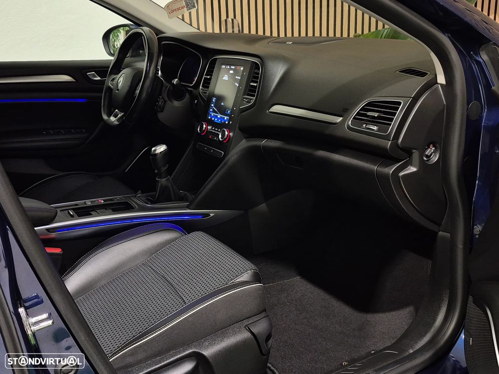 Renault Mégane Sport Tourer 1.5 dCi Bose Edition - 32