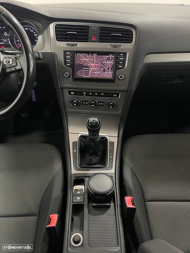 VW Golf Variant 1.6 TDi Trendline - 27