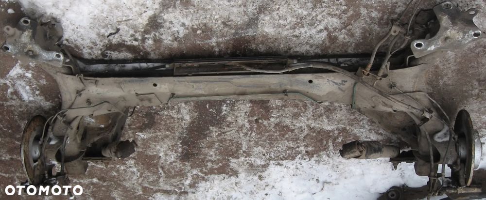 belka tył tylna zawieszenie SCENIC II RENAULT - 1