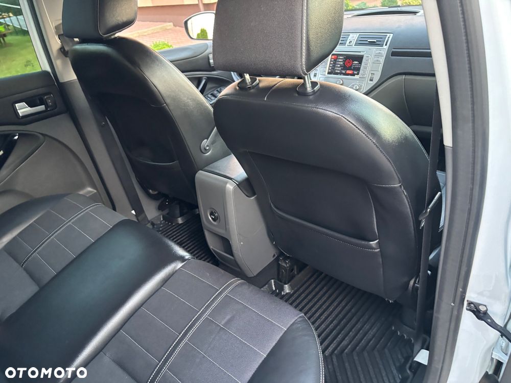 Ford Kuga 2.0 TDCi 2x4 Trend - 22