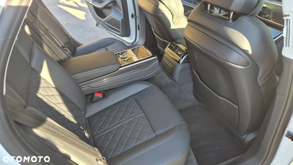 Audi A8 55 TFSI mHEV Quattro Tiptr - 8