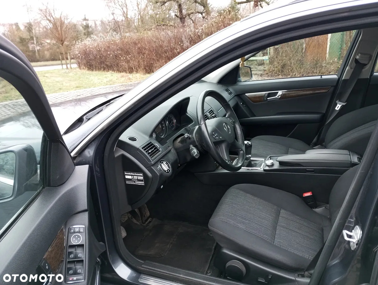 Mercedes-Benz Klasa C 180 T Kompressor BlueEFFICIENCY - 8