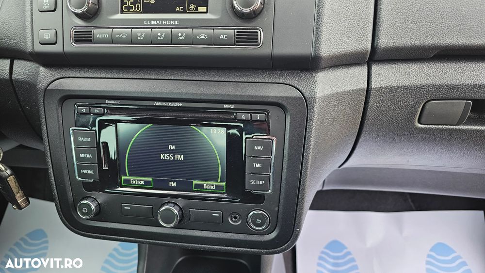 Skoda Fabia 1.2 TSI DSG FAMILY - 11