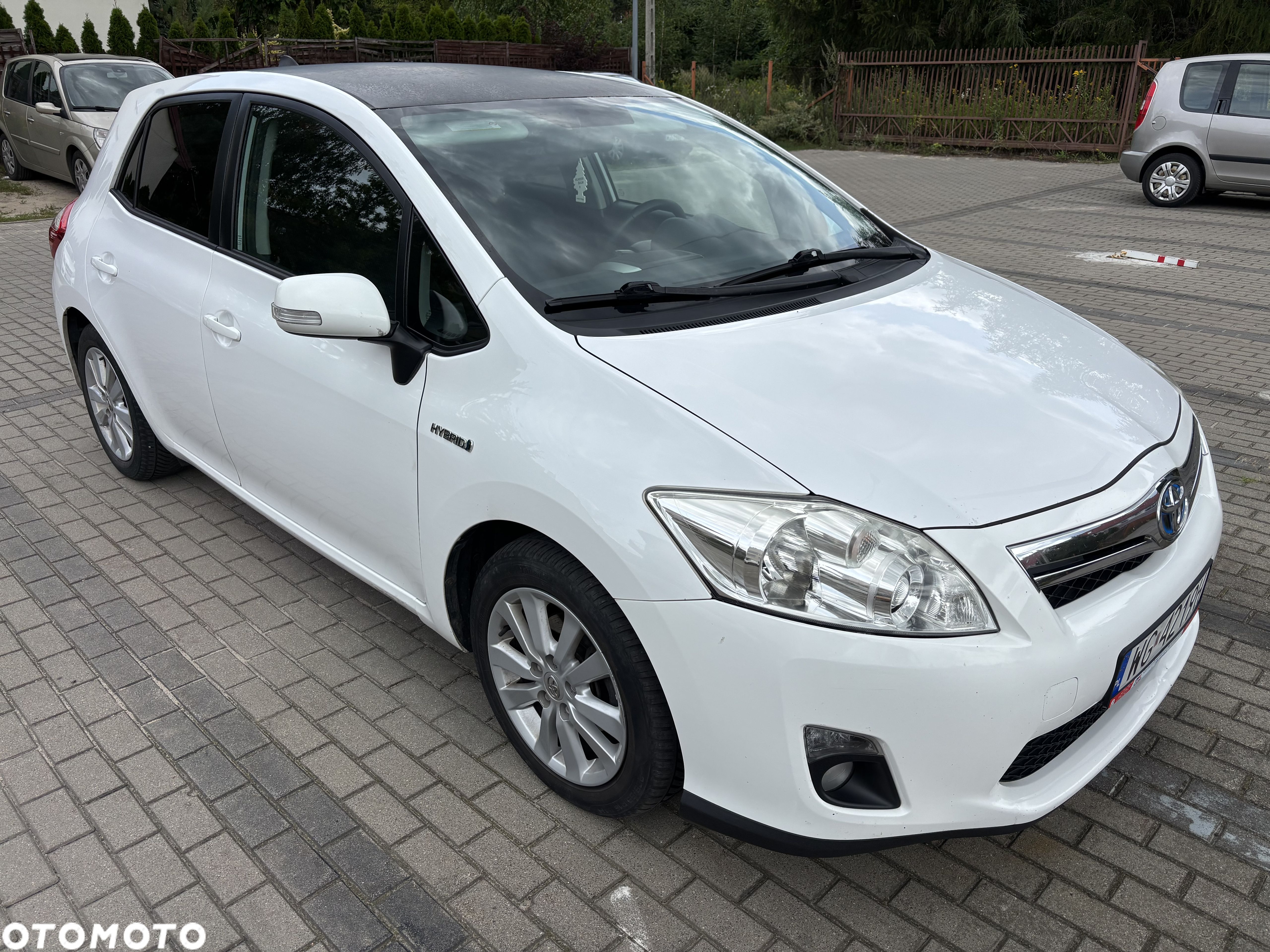 Toyota Auris 1.8 HSD Luna - 1