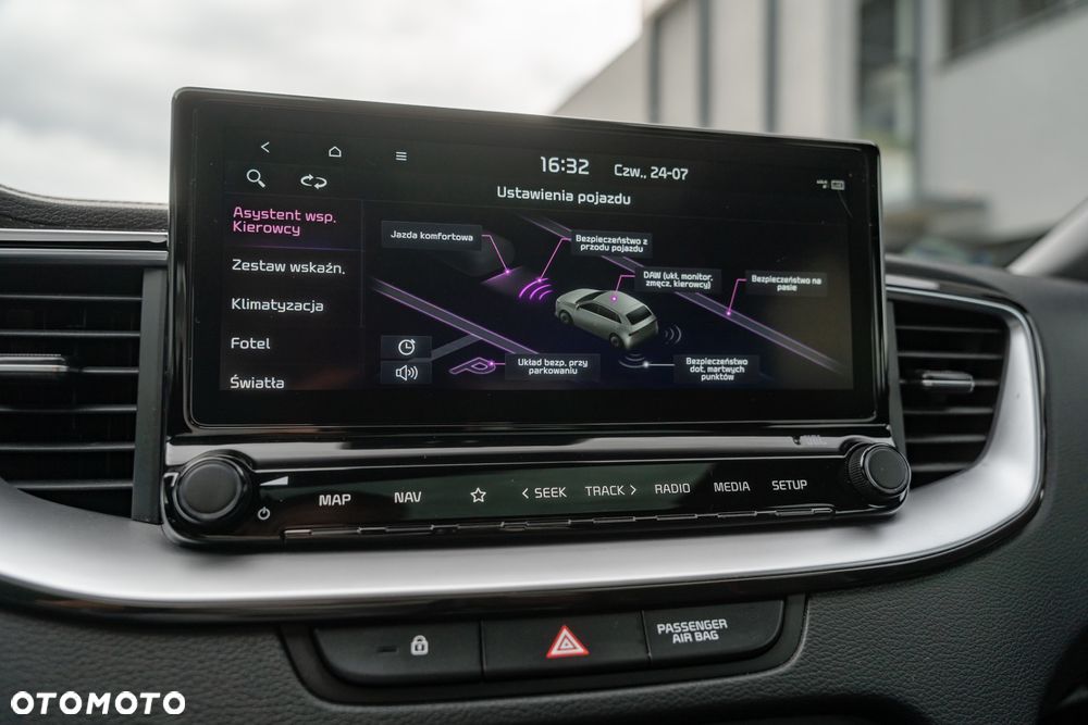 Kia ProCeed 1.6 T-GDI GT DCT - 25