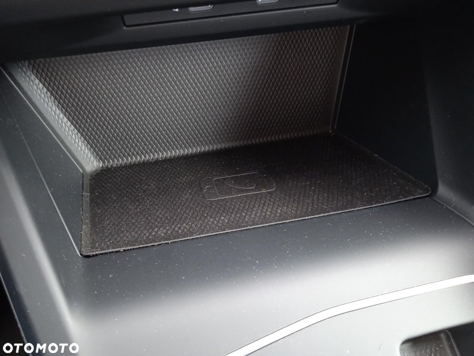 Volkswagen Golf - 22