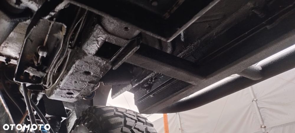 Jeep Cherokee 4.0 Limited - 24