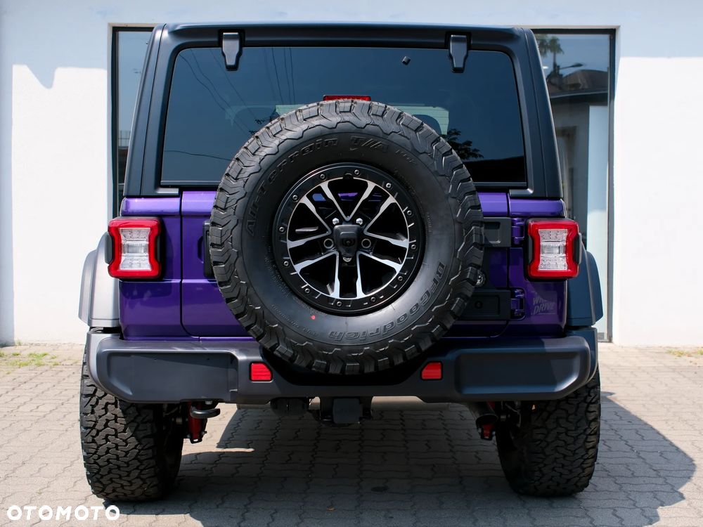 Jeep Wrangler - 13