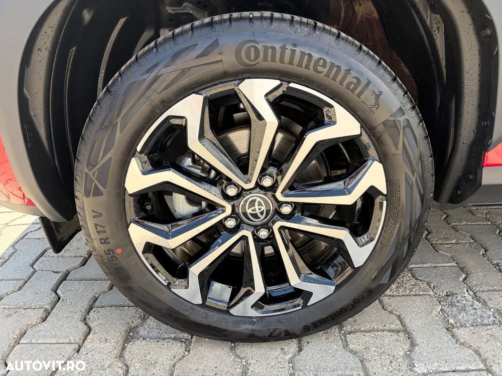 Toyota Yaris Cross 1.5 VVT-i HSD 4x2 Dynamic - 29