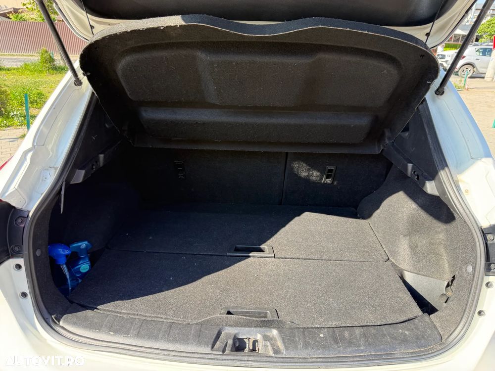 Nissan Qashqai 1.5 DCI N-Connecta - 8