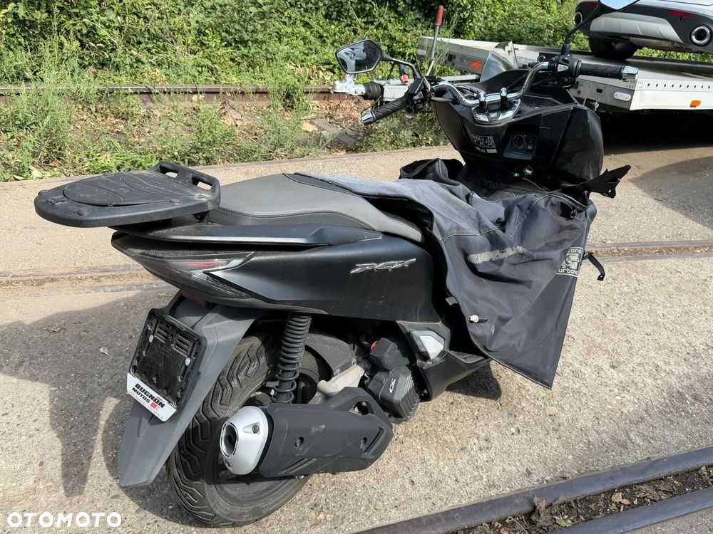 Honda PCX - 5