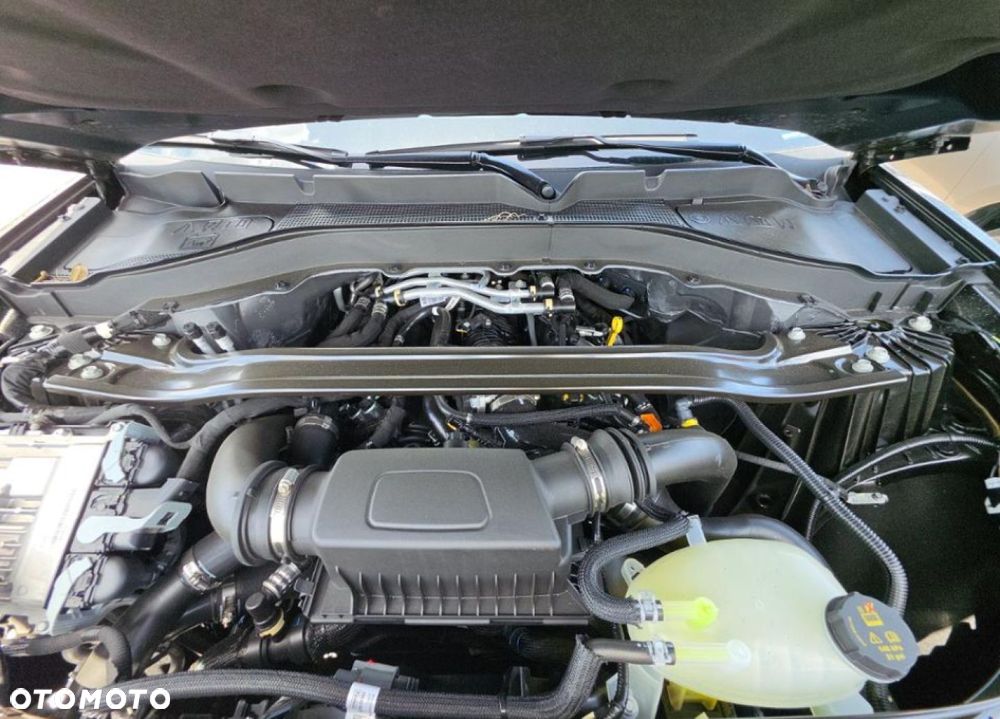 Ford Explorer - 10