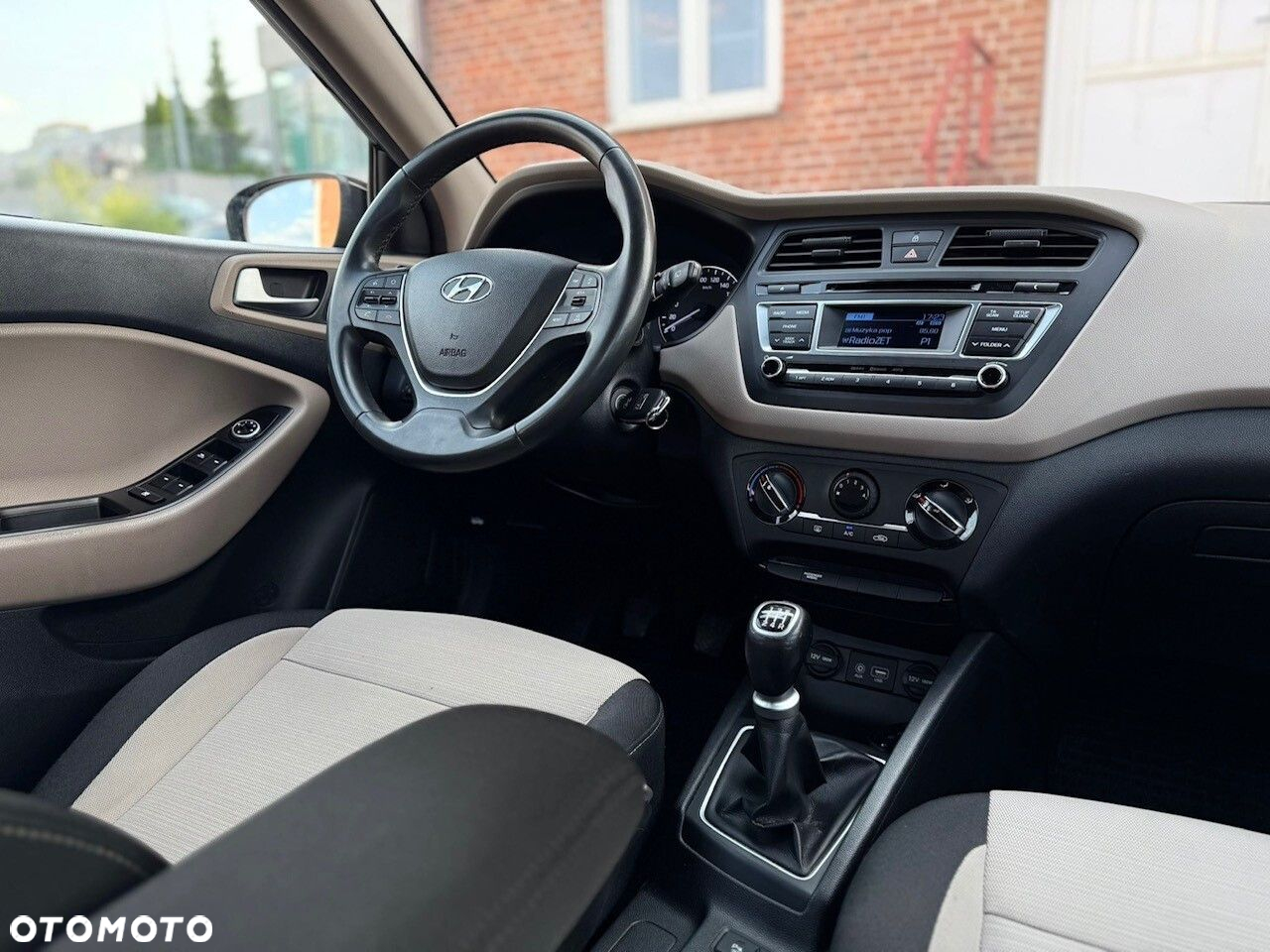 Hyundai i20 1.2 BlueDrive Comfort - 11