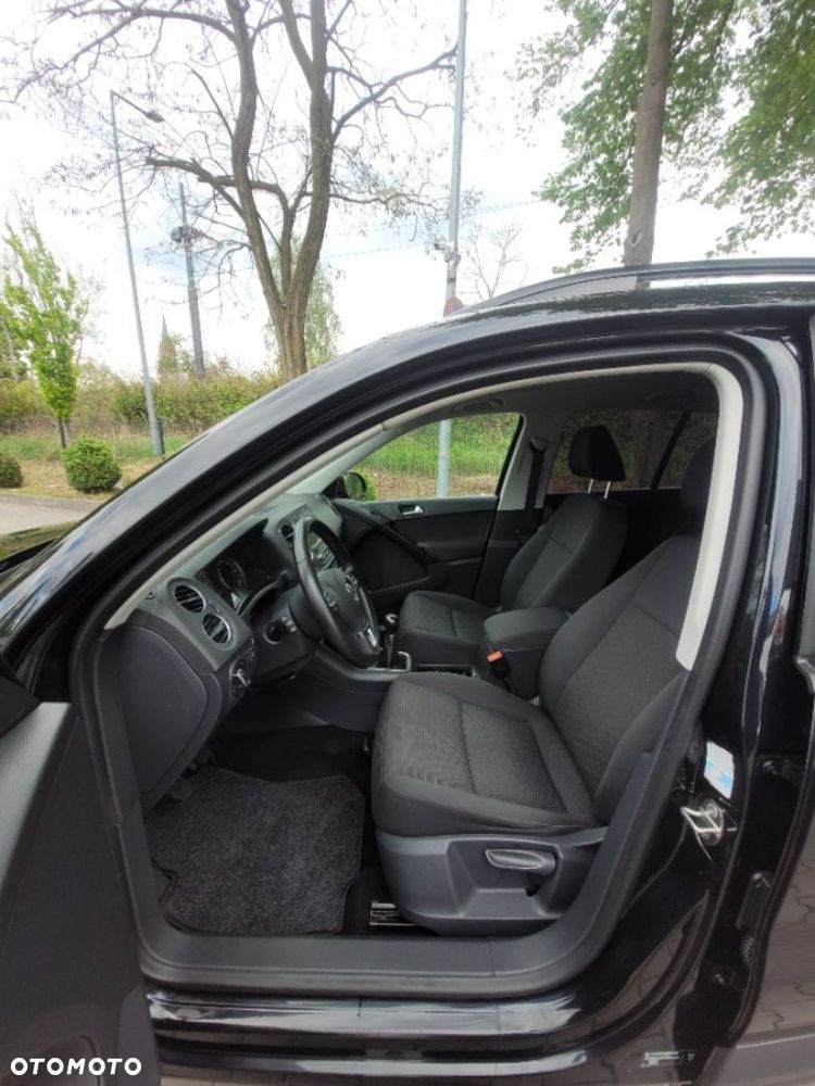 Volkswagen Tiguan - 13