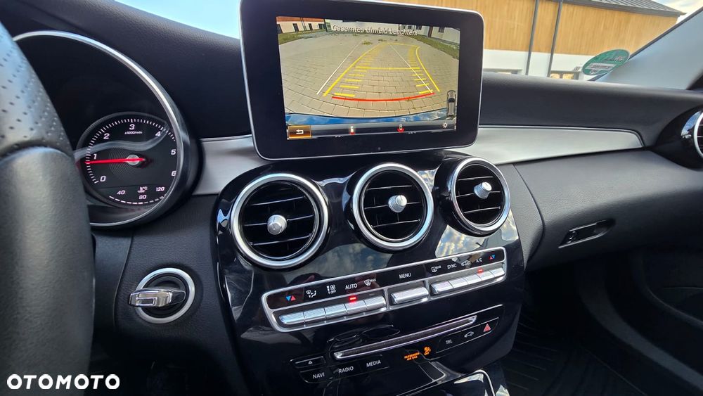 Mercedes-Benz Klasa C 220 (BlueTEC) d Avantgarde - 25