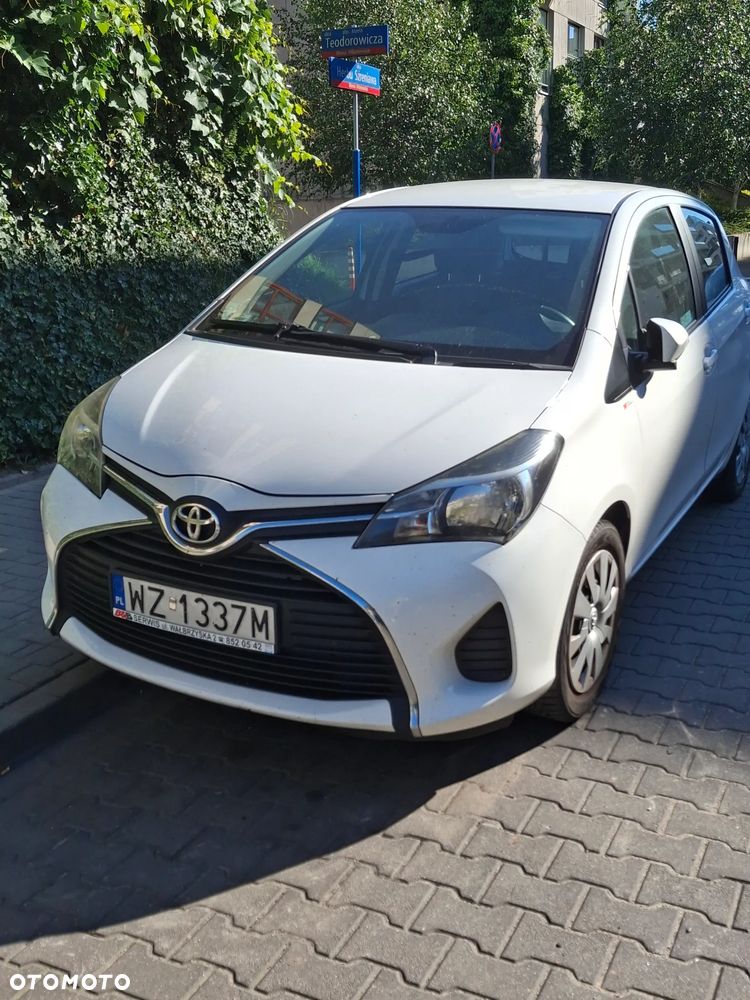 Toyota Yaris 1.0 Active EU6 - 3