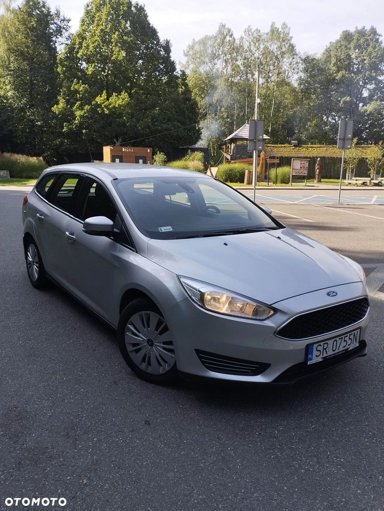 Ford Focus 1.5 TDCi SYNC Edition - 3