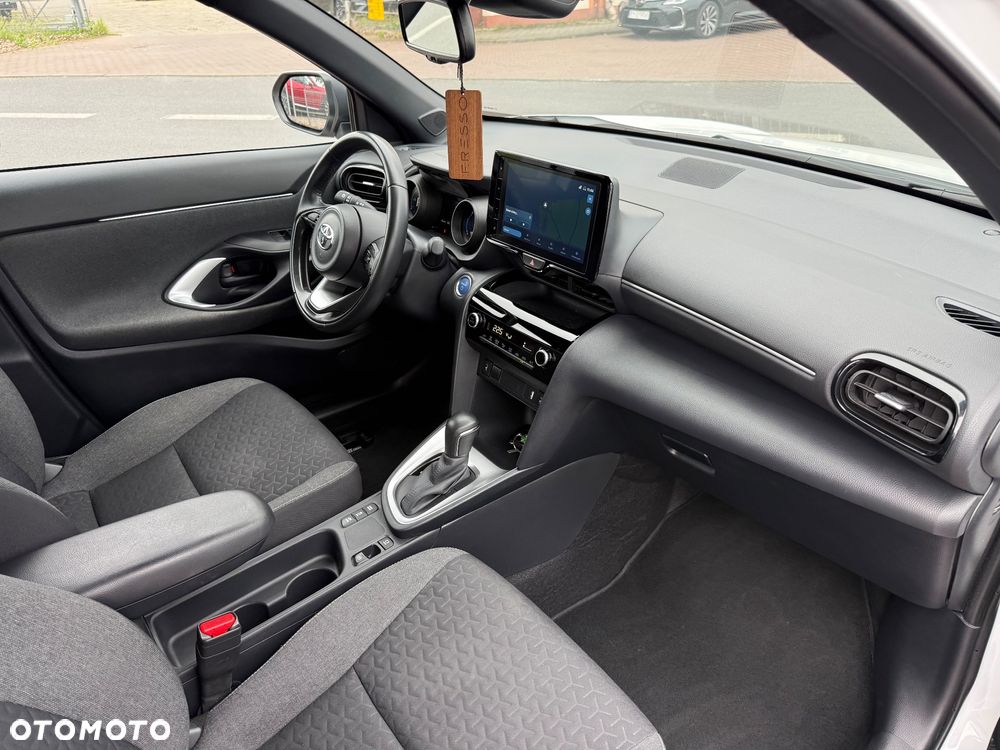 Toyota Yaris Cross - 14