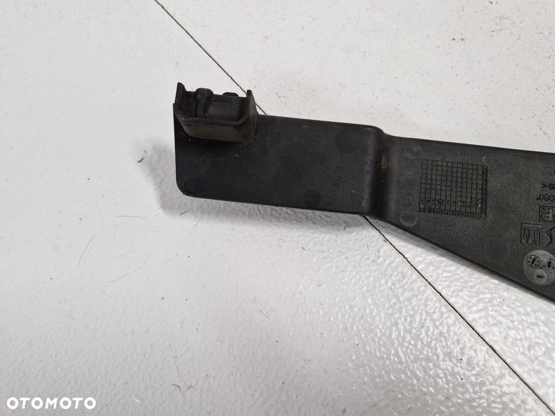 peugeot 3008 2 ii wlot prowadnica kierownica powietrza osłona zamka 9821950080 - 7