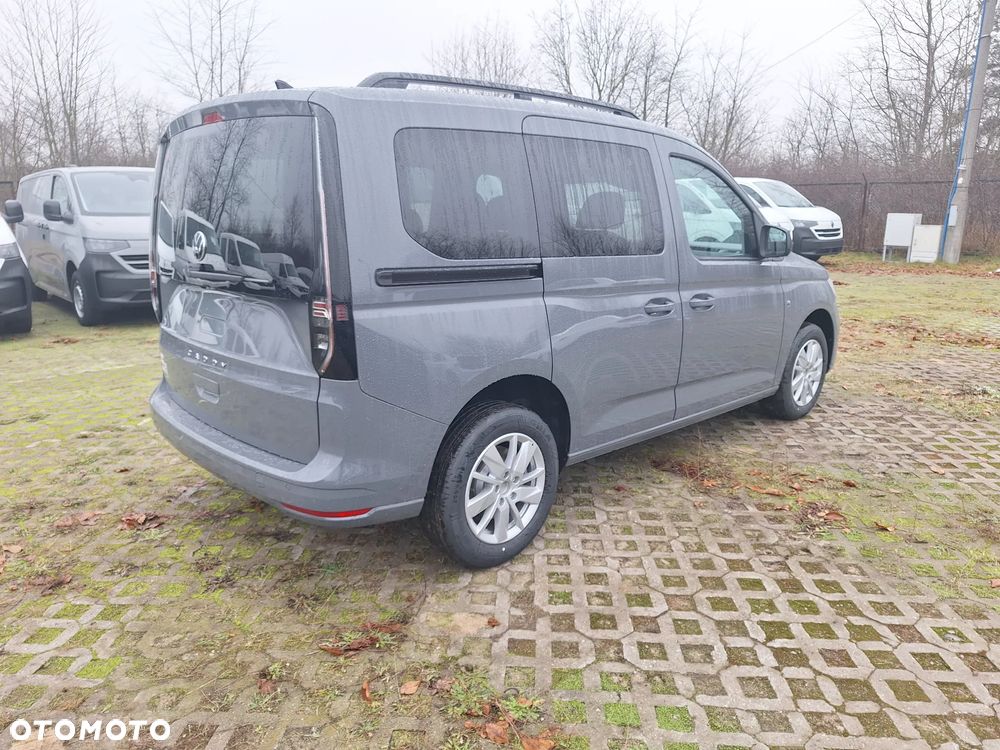 Volkswagen Caddy 1.5 TSI Life DSG - 11
