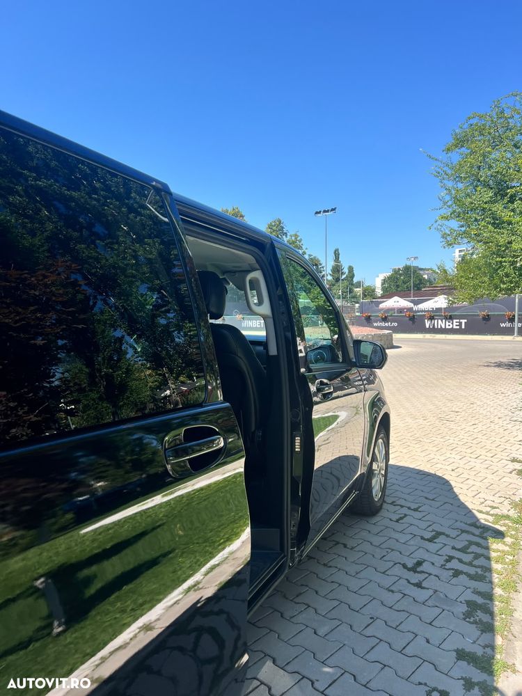 Mercedes-Benz V - 10