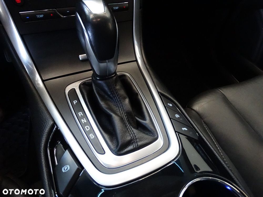 Ford Edge - 36