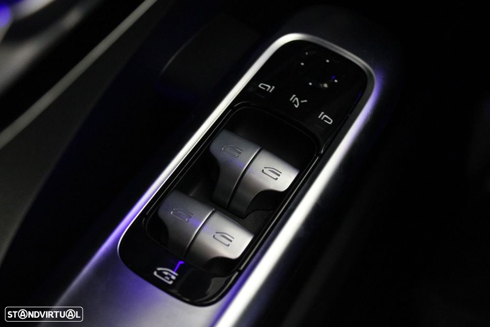 Mercedes-Benz C 300 d AMG Line - 40