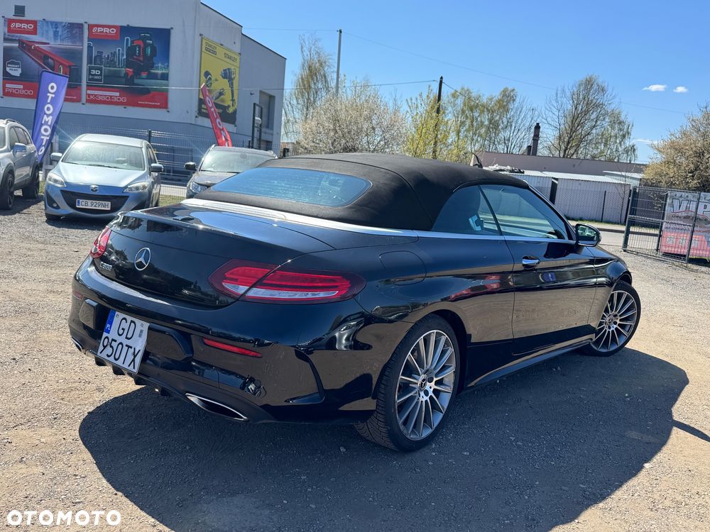 Mercedes-Benz Klasa C 300 9G-TRONIC - 28