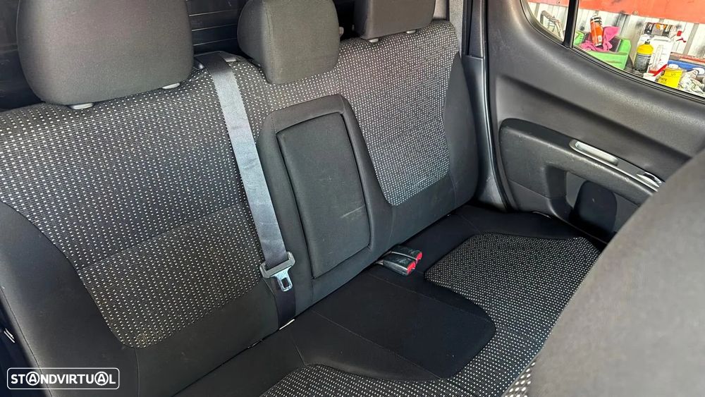 Mitsubishi L200 2.4 DI-D CD Instyle Strakar 4WD - 22