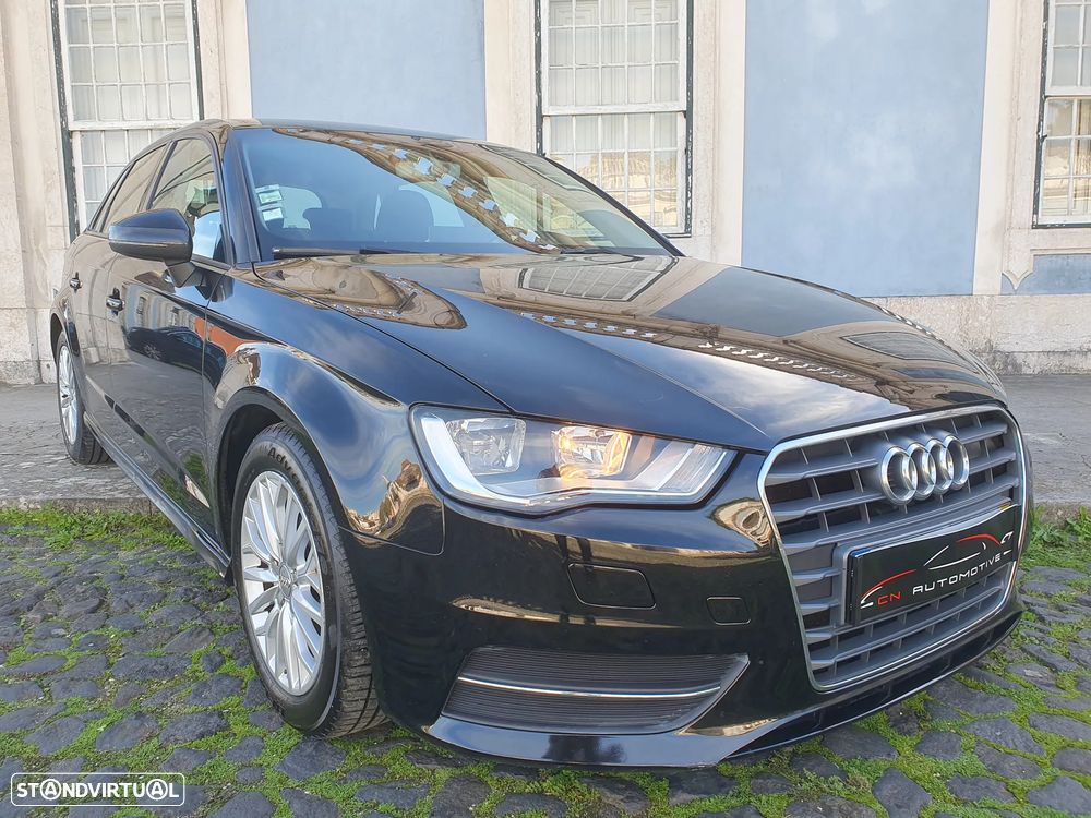Audi A3 Sportback 1.6 TDI Attraction Ultra - 4