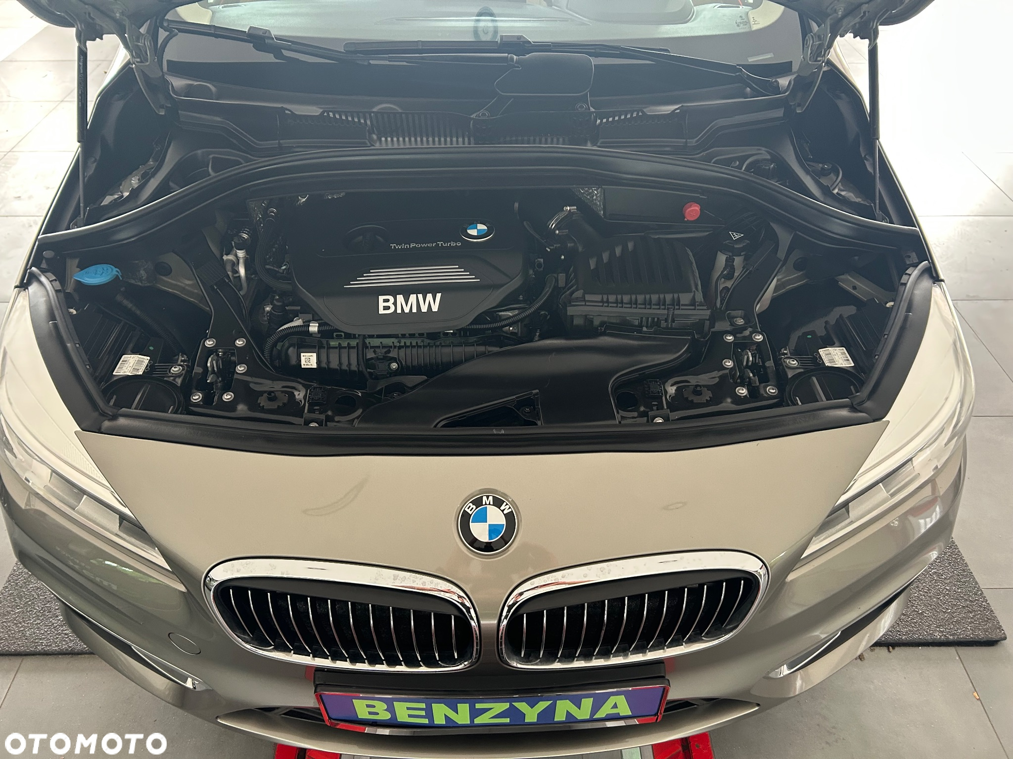 BMW Seria 2 220i Active Tourer Luxury Line - 12