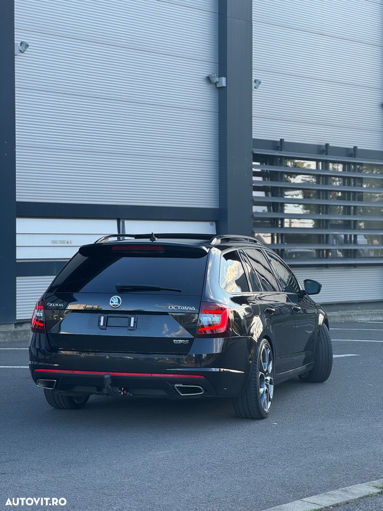 Skoda Octavia 2.0 TDI RS DSG - 6