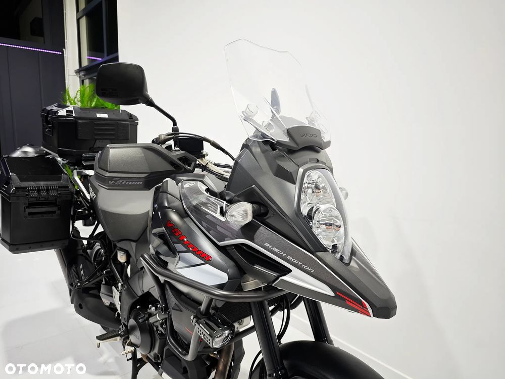 Suzuki V-STROM - 7