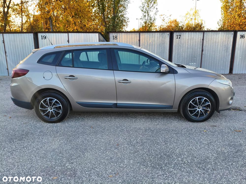 Renault Megane 1.6 16V Expression Euro5 - 12
