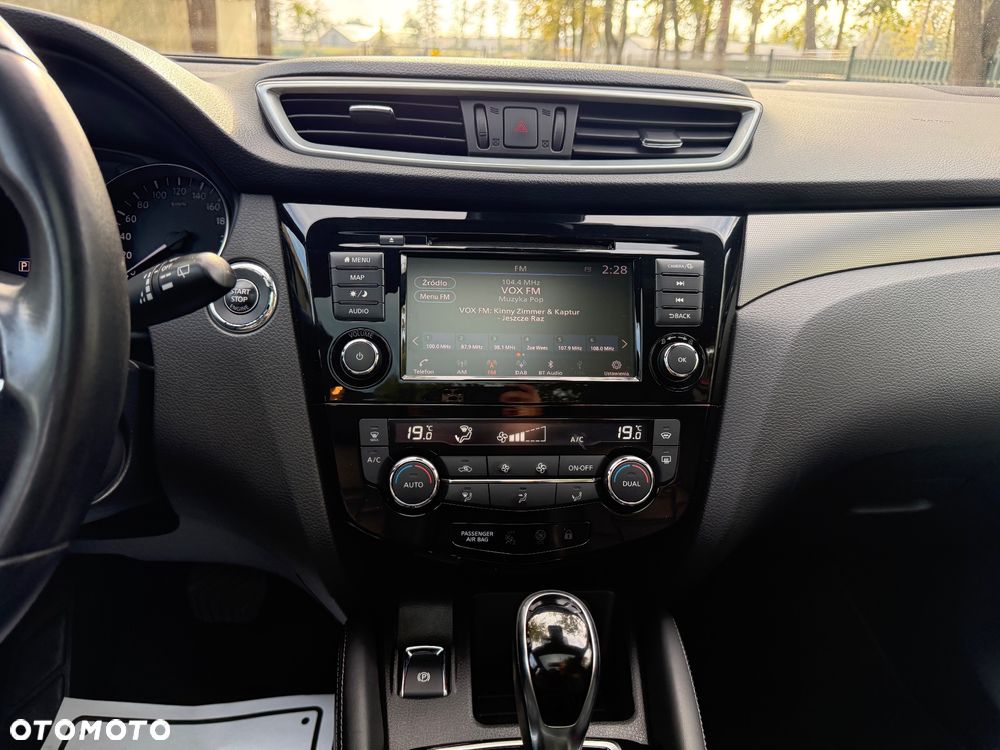 Nissan Qashqai 1.3 DIG-T Tekna+ DCT - 15