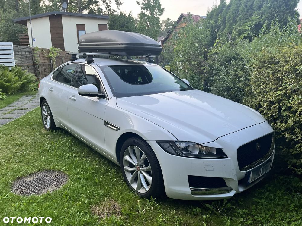 Jaguar XF 2.0 T Prestige - 18