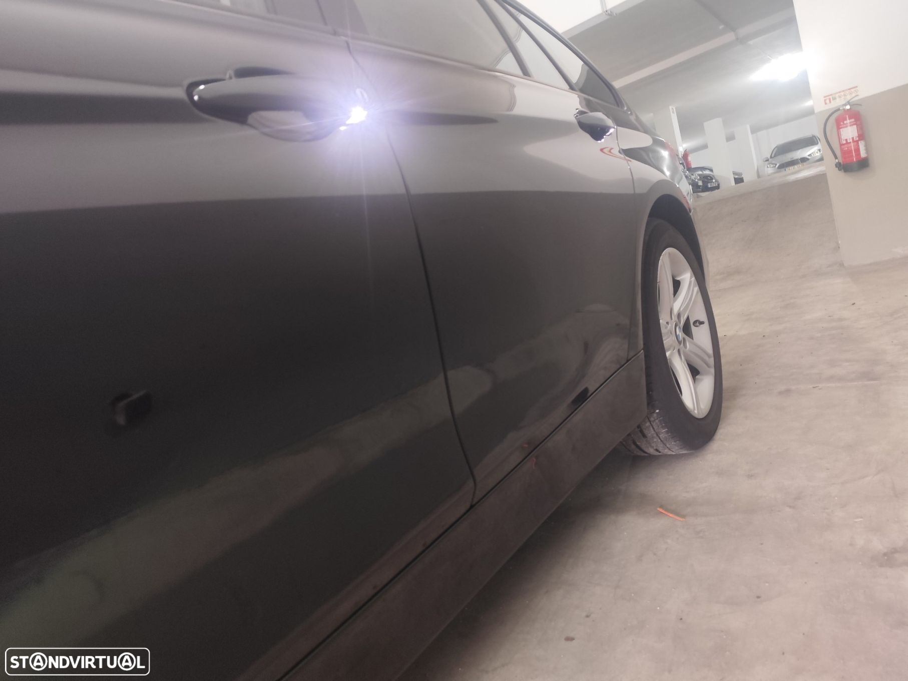 BMW 318 d Touring - 16
