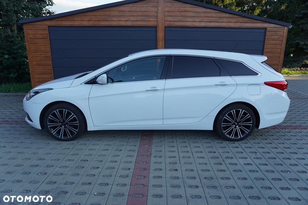 Hyundai i40 Kombi 2.0 Premium - 3