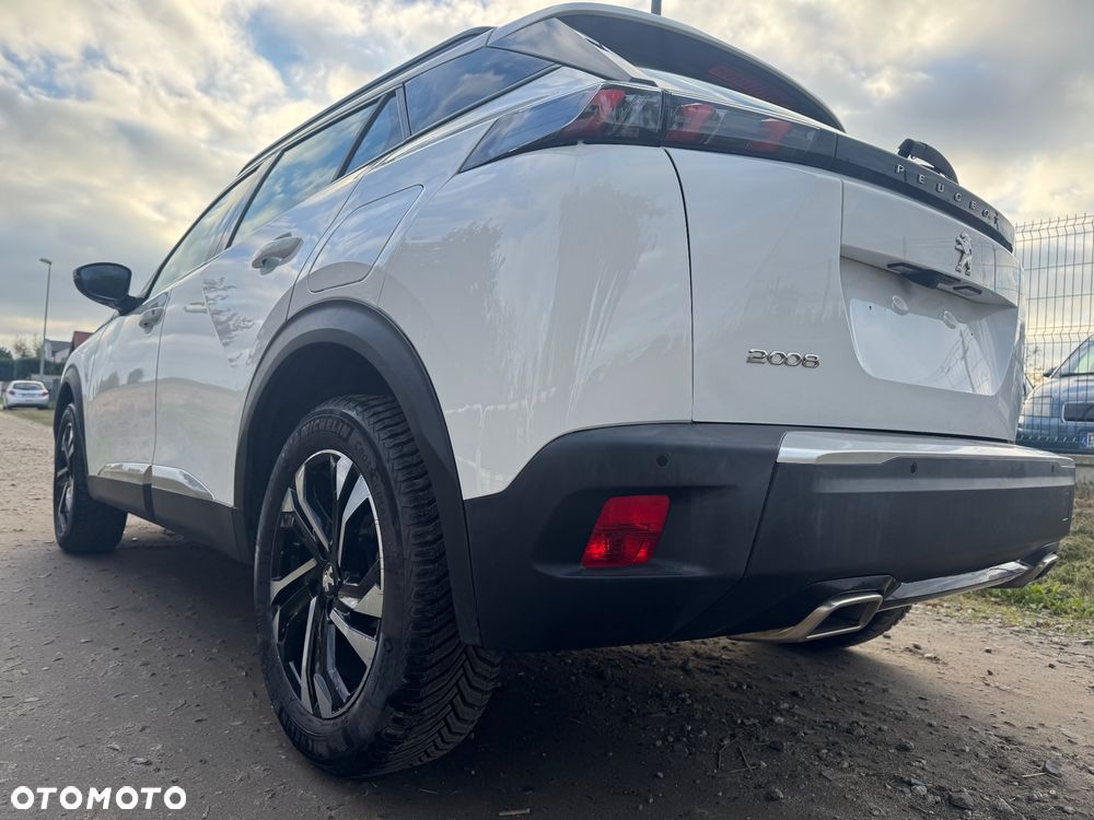 Peugeot 2008 - 32