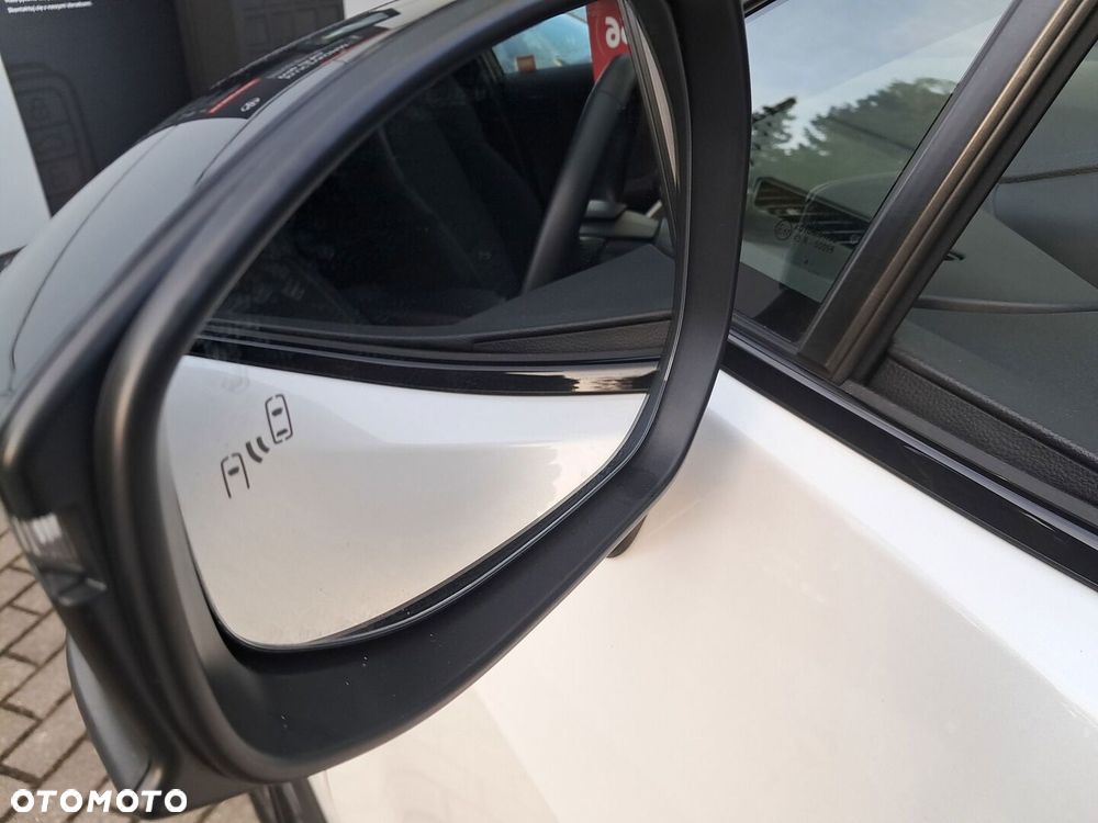 Toyota C-HR 2.0 PHEV Dynamic Force Executive - 29
