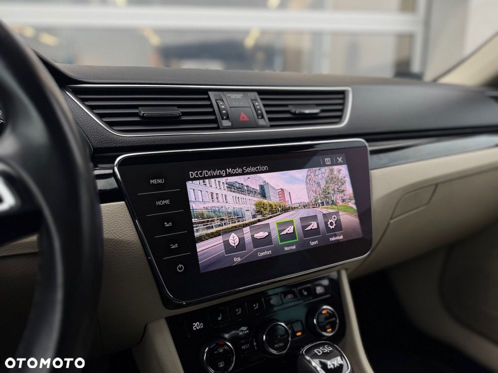 Skoda Superb 2.0 TDI 4x4 L&K DSG - 18