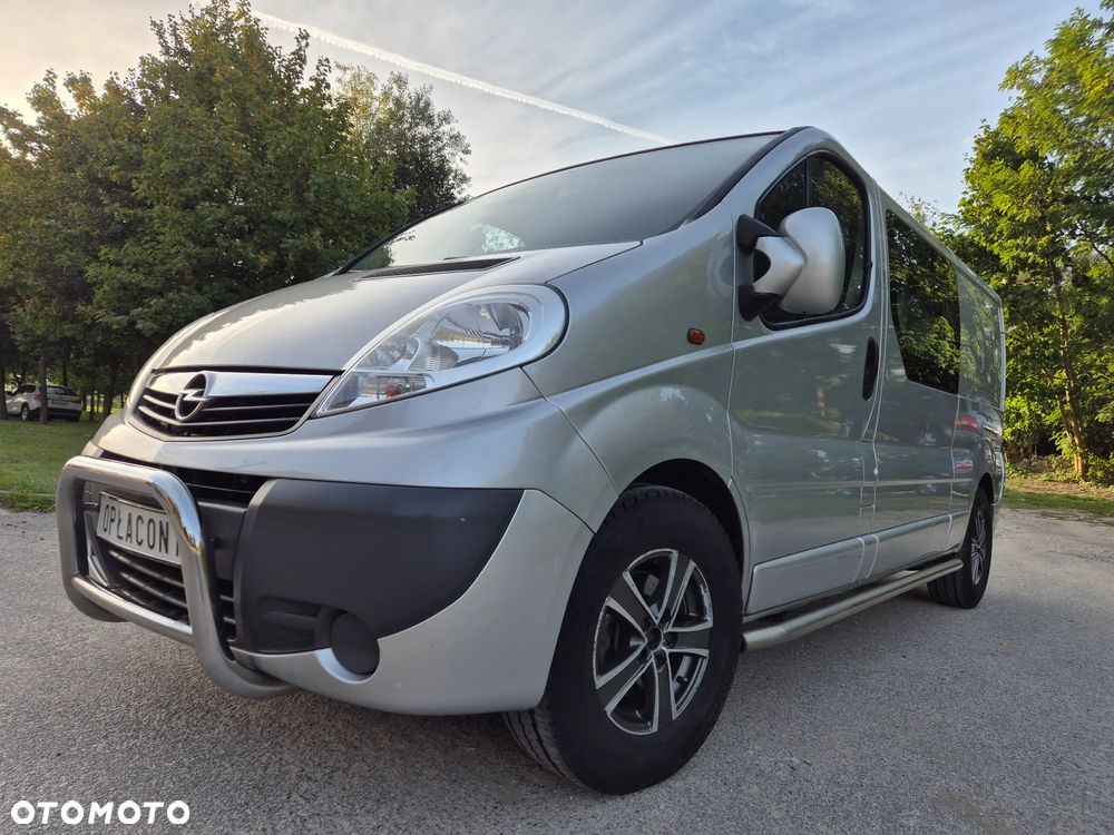 Opel Vivaro - 10