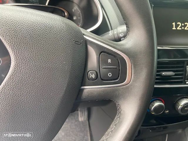 Renault Clio Sport Tourer Energy TCe 90 Start & Stop Dynamique - 11