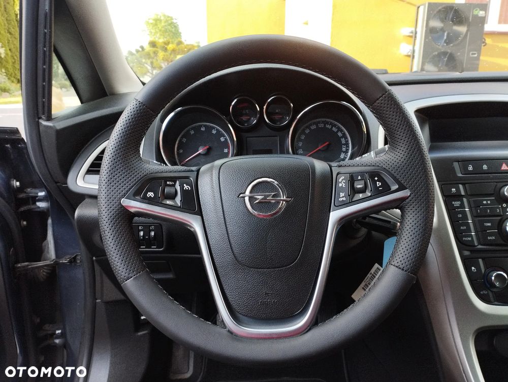 Opel Astra - 12