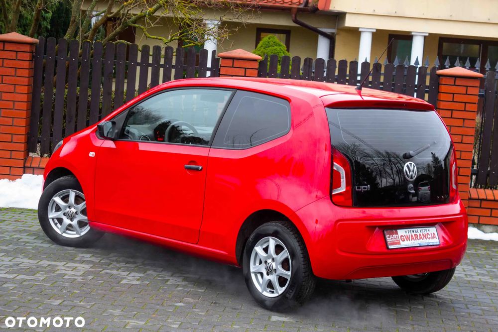 Volkswagen up! 1.0 street EU6 - 8