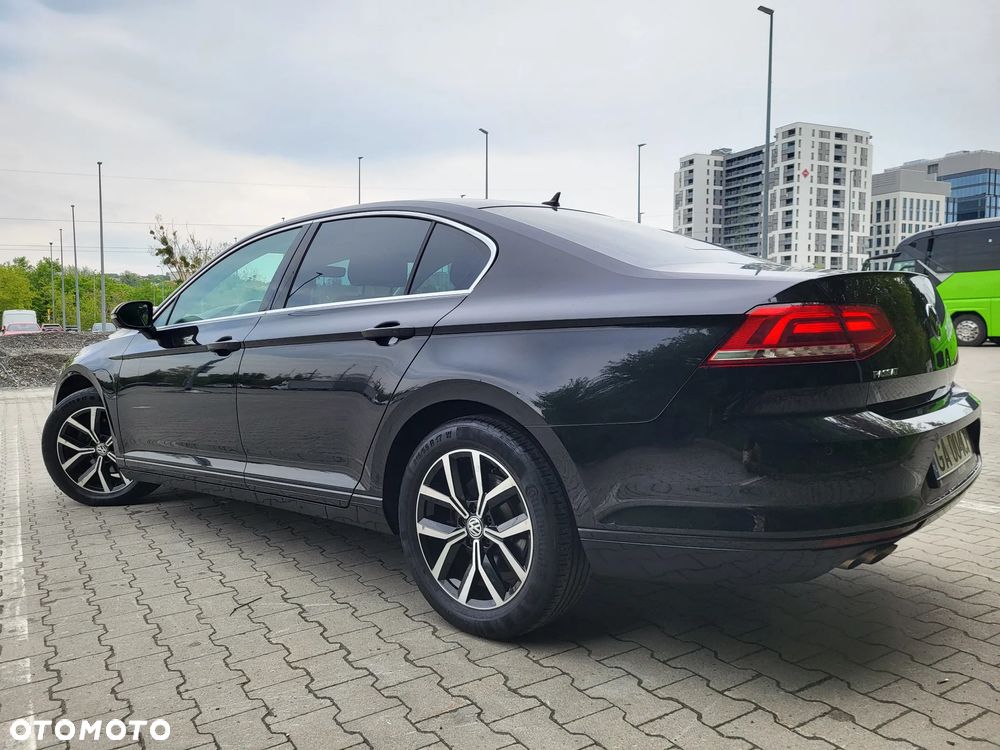 Volkswagen Passat 1.8 TSI BMT Comfortline - 2