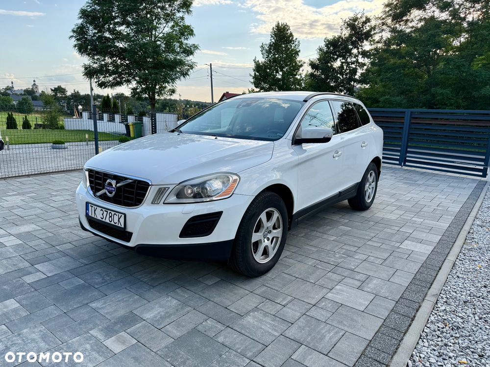 Volvo XC 60 D5 AWD Momentum - 1