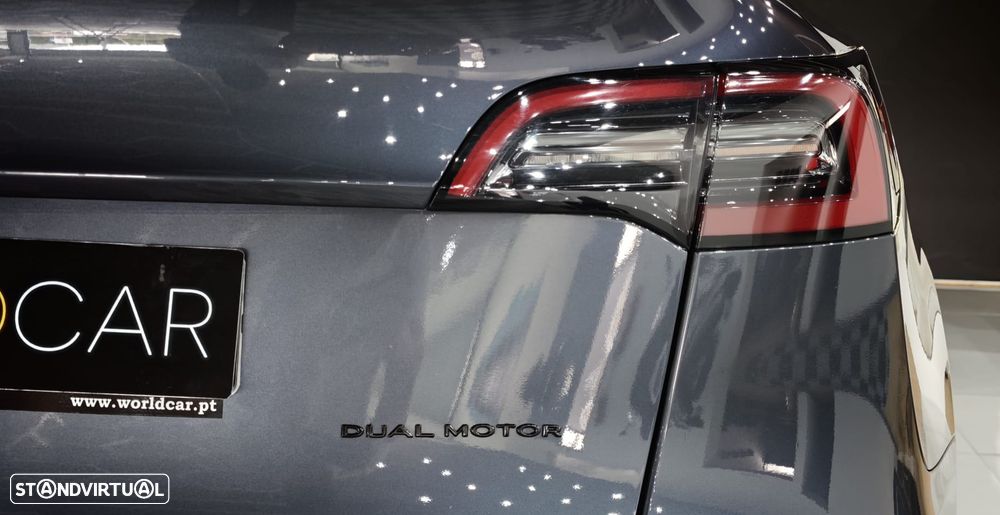 Tesla Model Y Long Range Tração Integral - 39